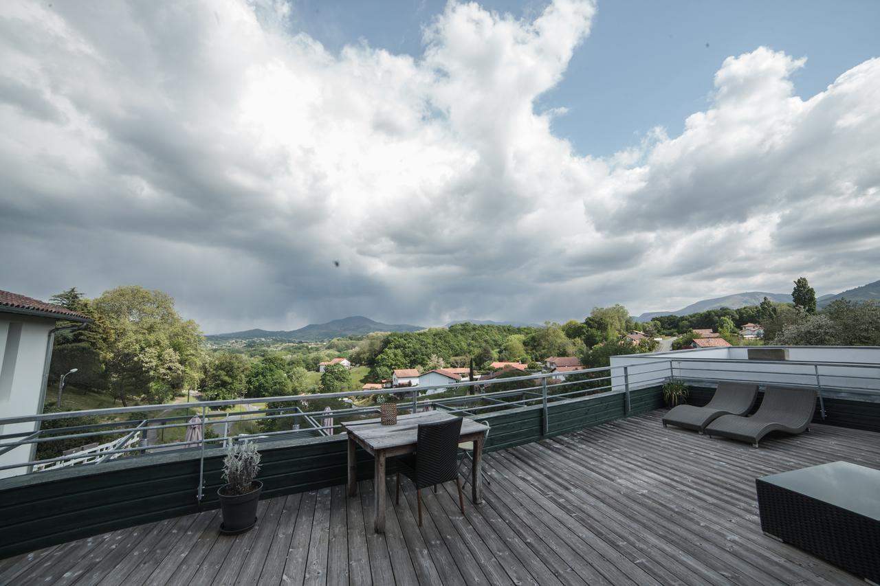 Hotel Restaurant Aldaburua Larressore 外观 照片